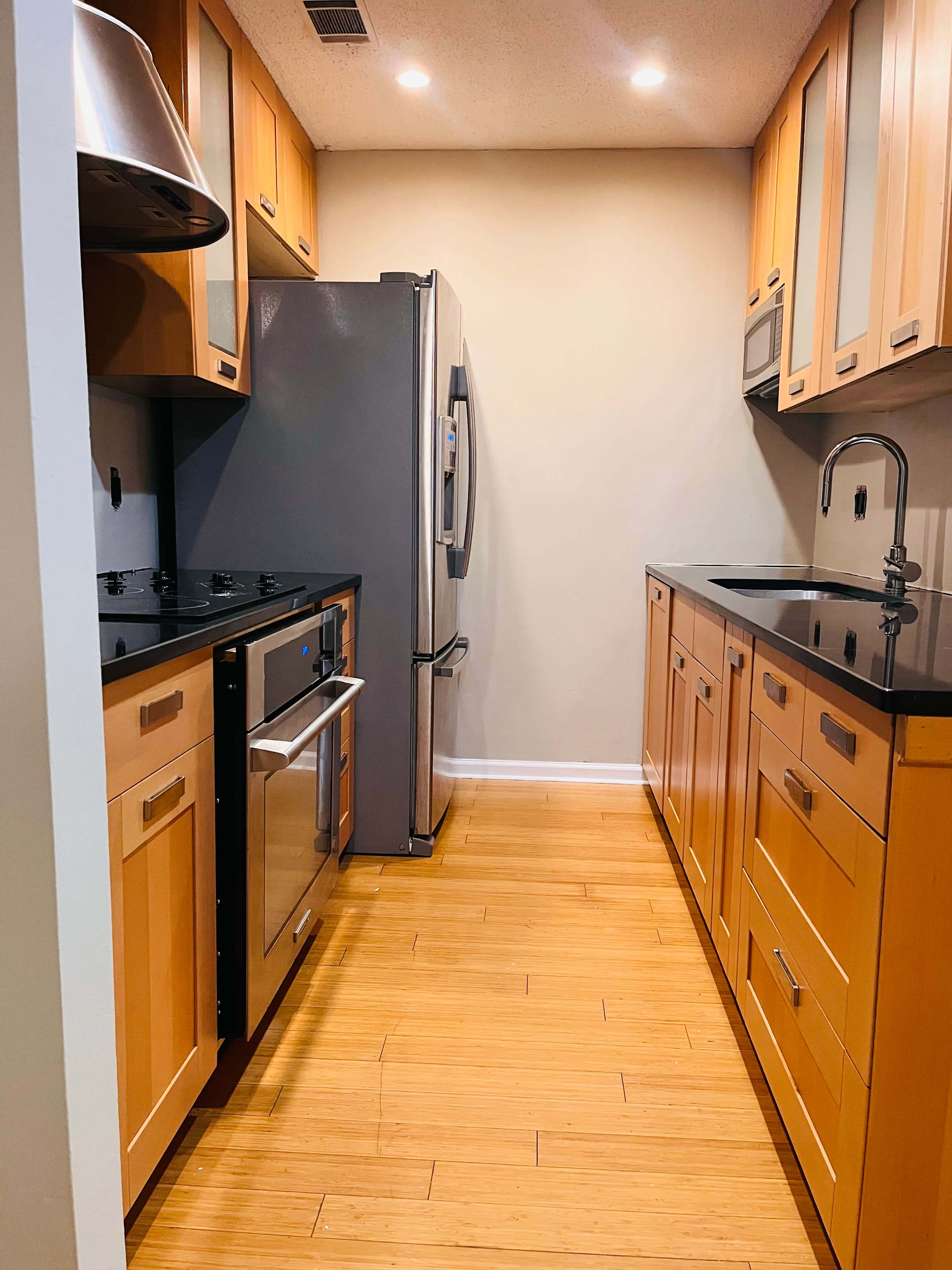 4210 Pine Heights Drive Northeast – photo 1