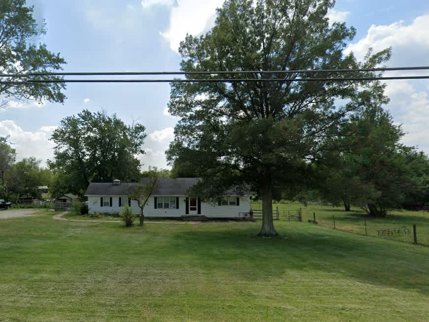 2853 W State Route 63 – photo 1 of 13