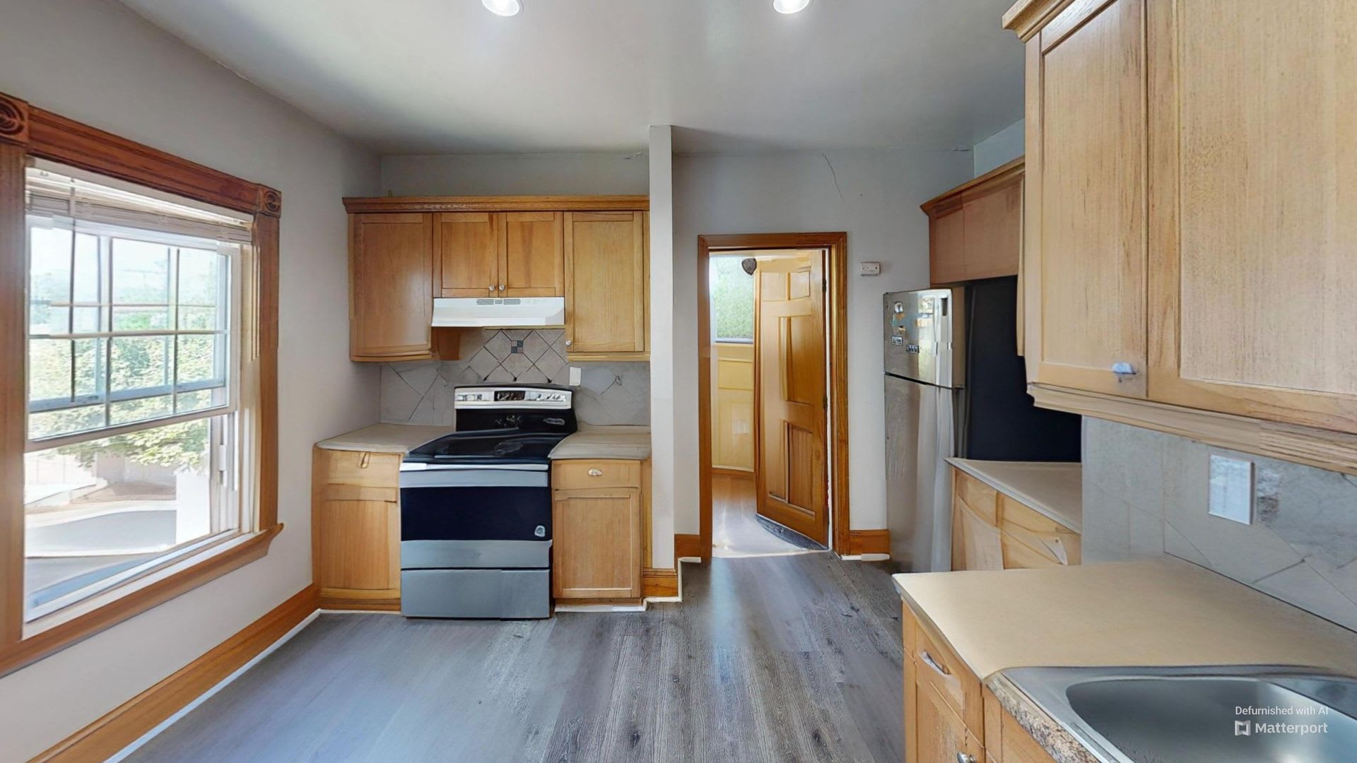 Sunny 4 Bed in Roxbury .5mi from the Orange Line – photo 1