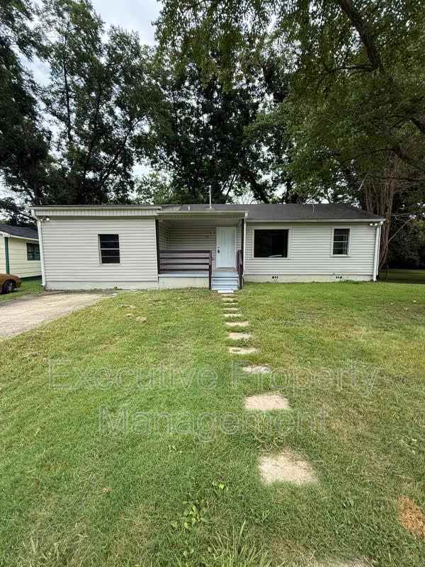 6921 41st Avenue – photo 1