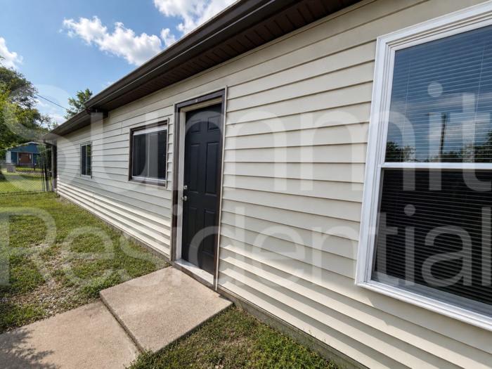 327 Laclede Street – photo 1