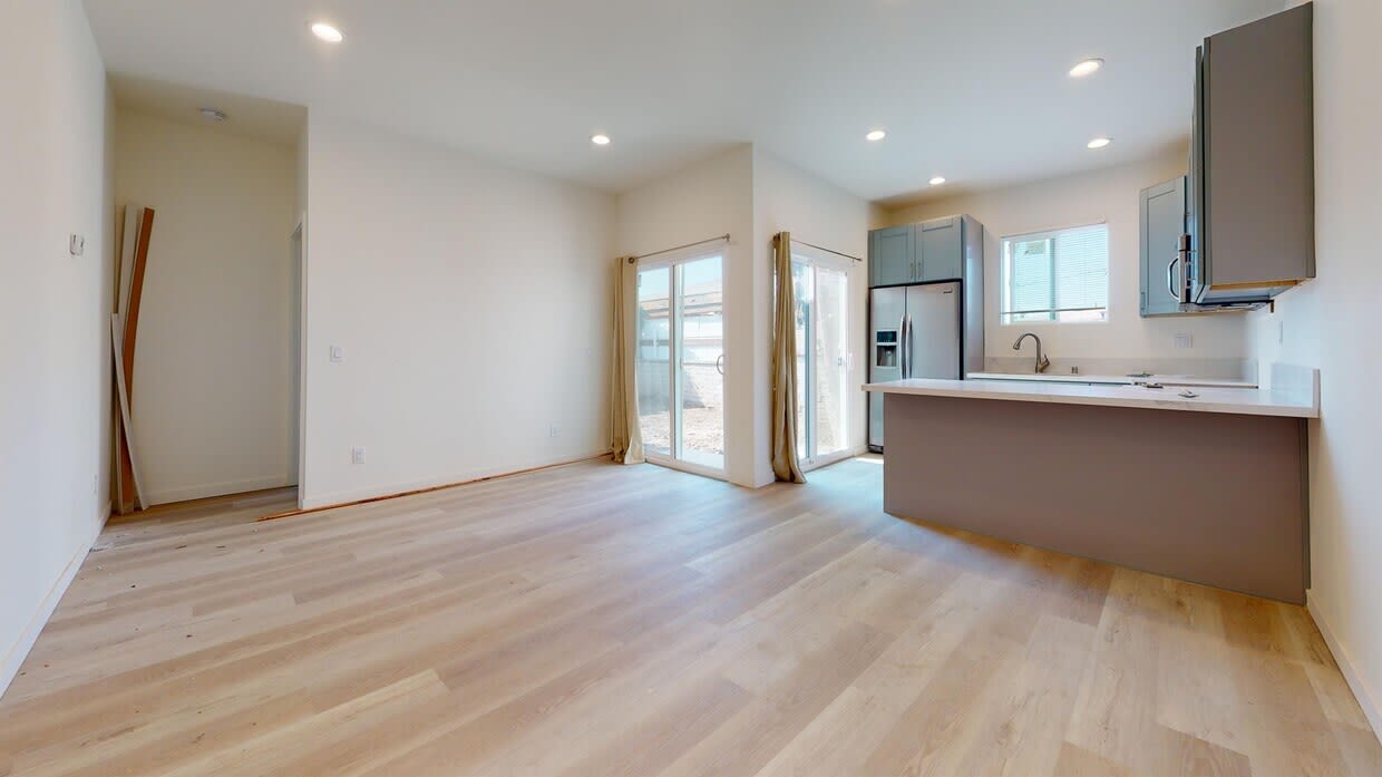 4928 63rd St. – photo 1