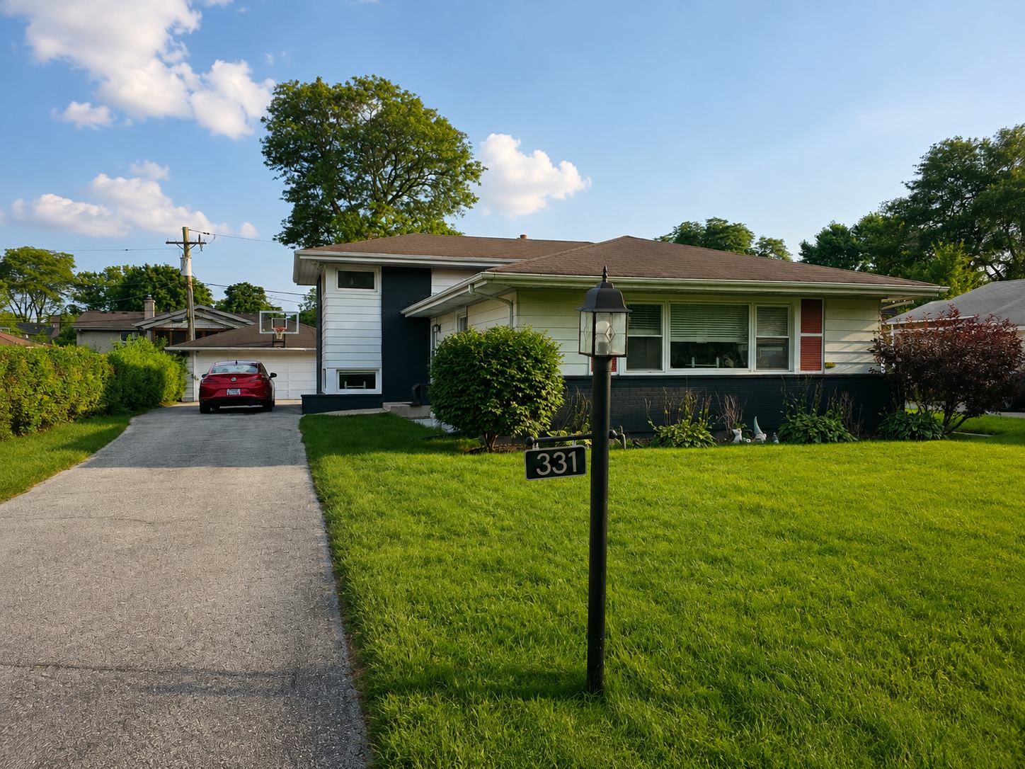 331 E Lake Ave – photo 1 of 86