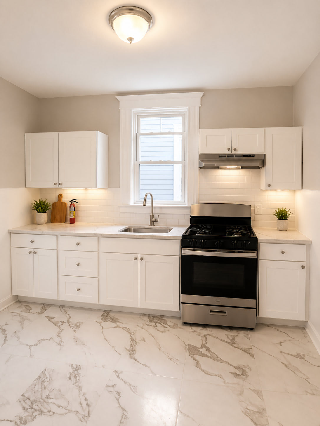 35 Seymour Avenue – photo 1 of 9