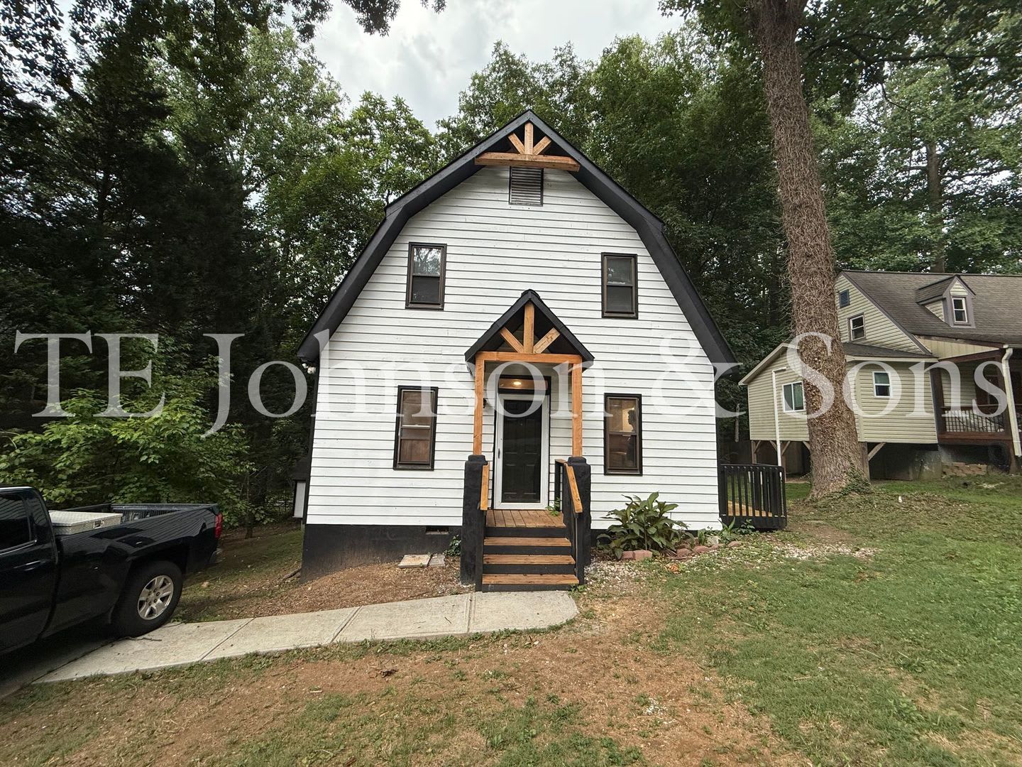 Modern 3Br Home With Main Level Primary Suite Open Floor Plan In Winston Salem – photo 1