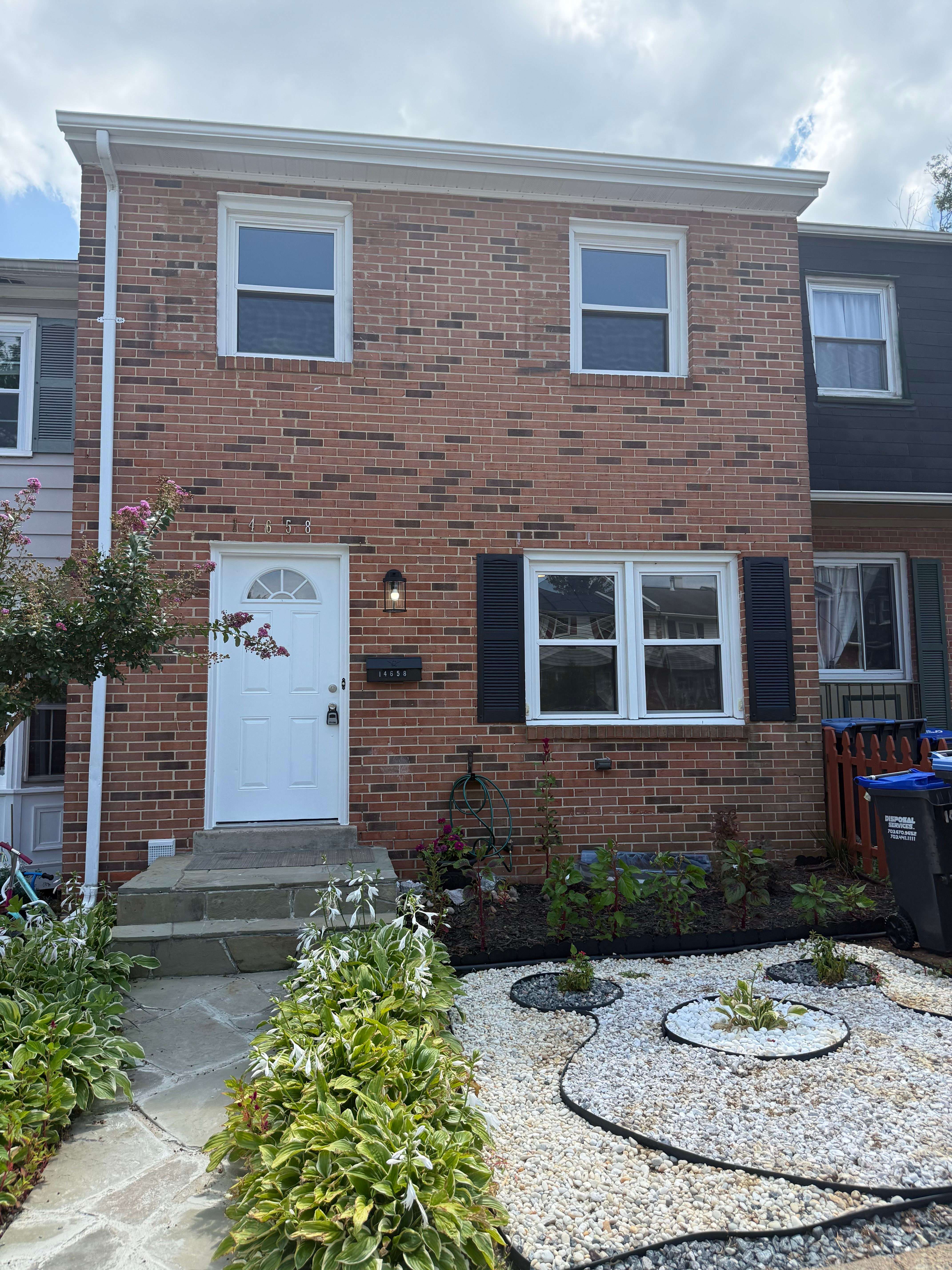 14658 Bakersfield Street – photo 1