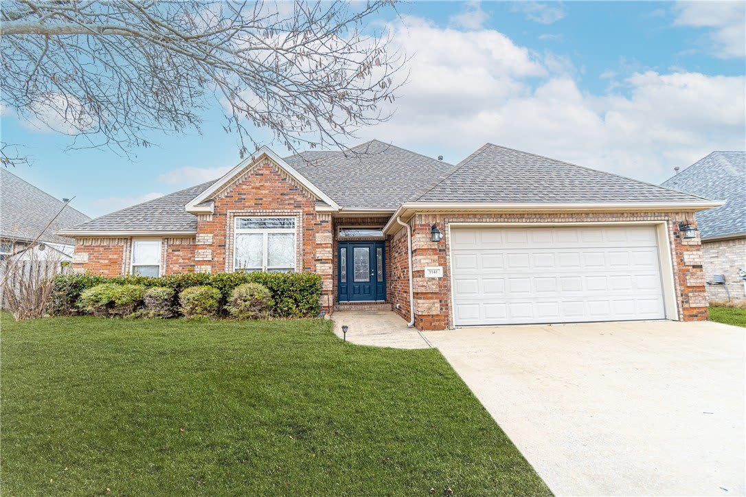 1141 Torbay Trace – photo 1