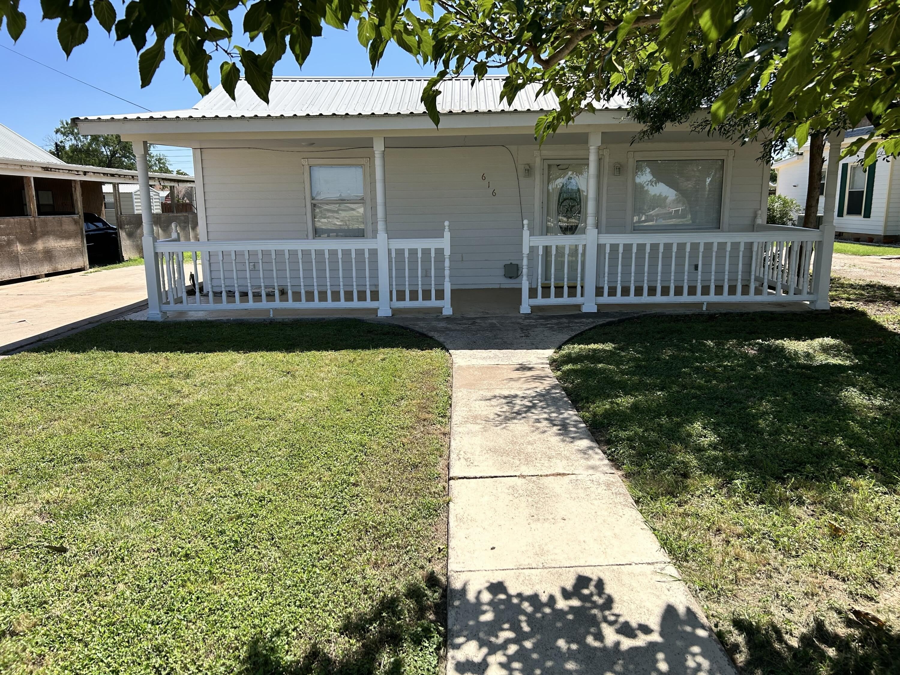 616 Rust Street – photo 1