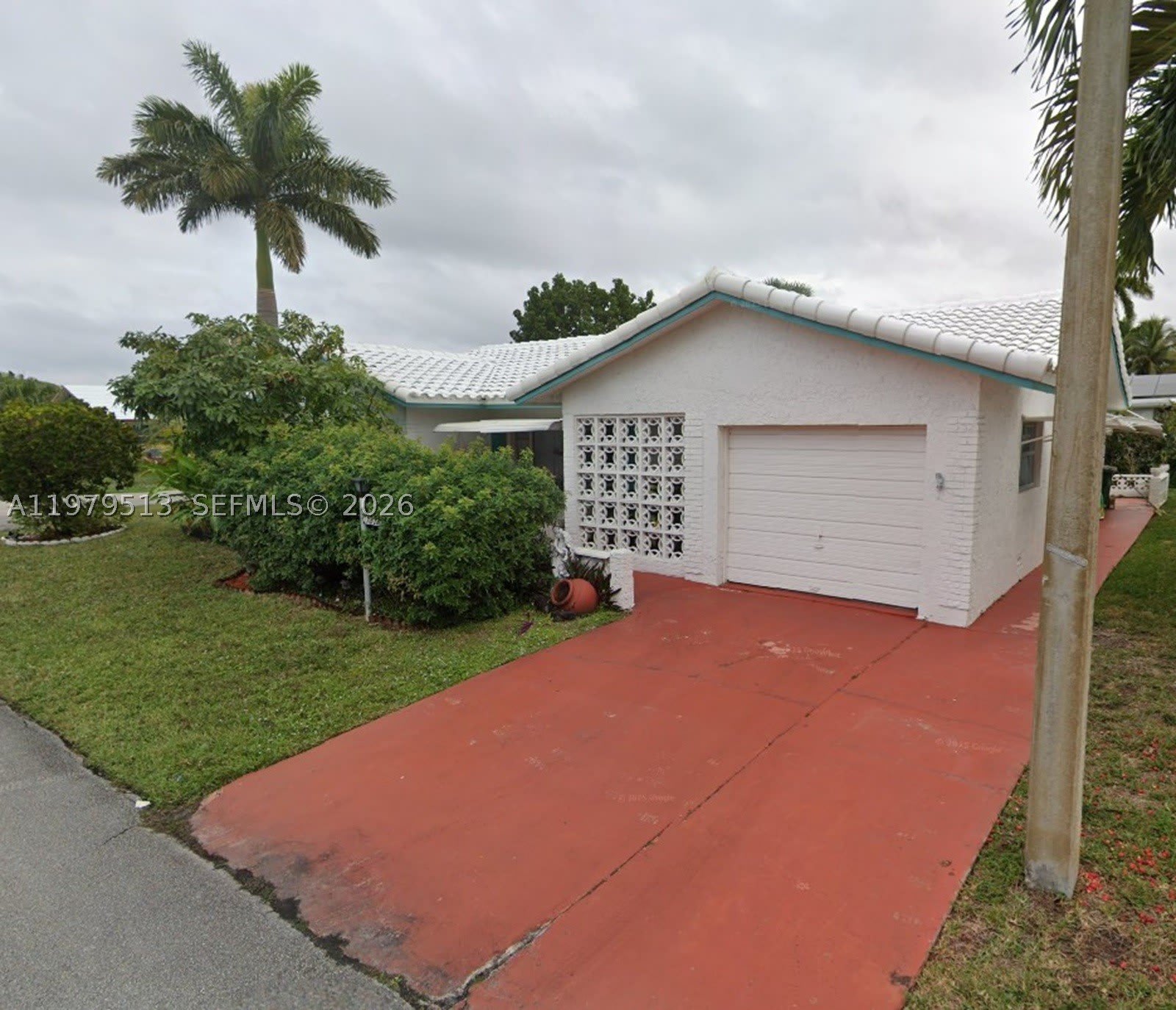 7516 Nw 67Th Ave – photo 1