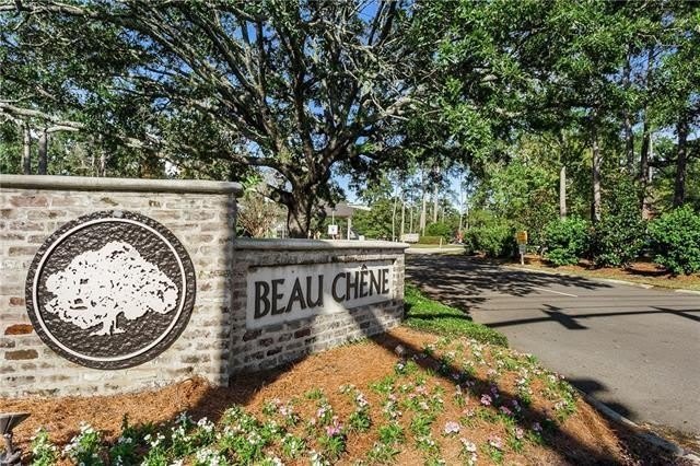 404 TCHEFUNCTE OAKS Drive – photo 1