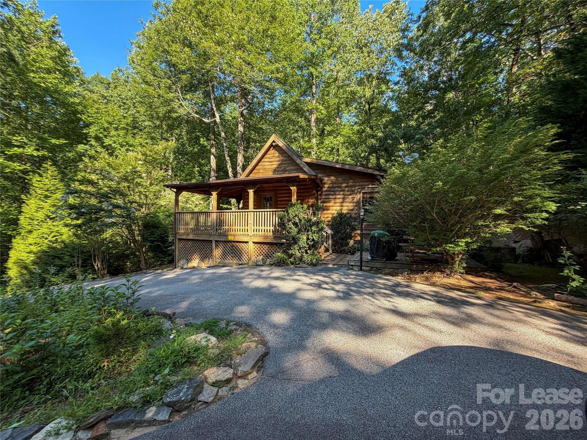 474 Serpentine Drive – photo 1 of 22