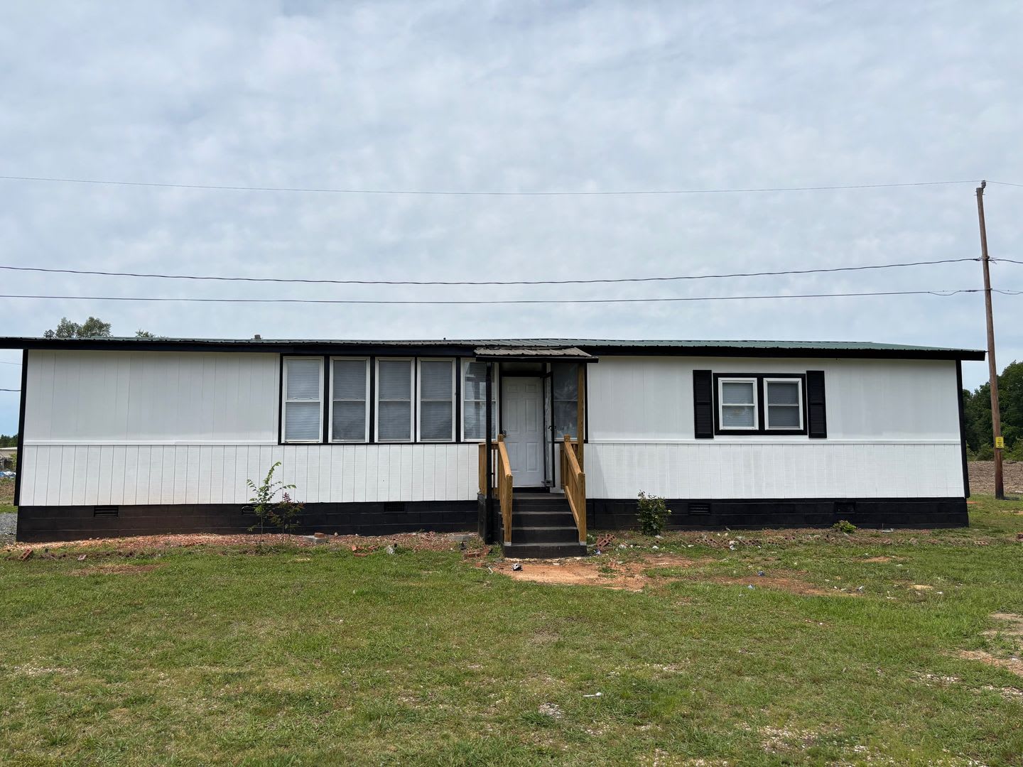 2 3 Bed 1 5 Bath Mobile Home Located In Denton – photo 1 of 48