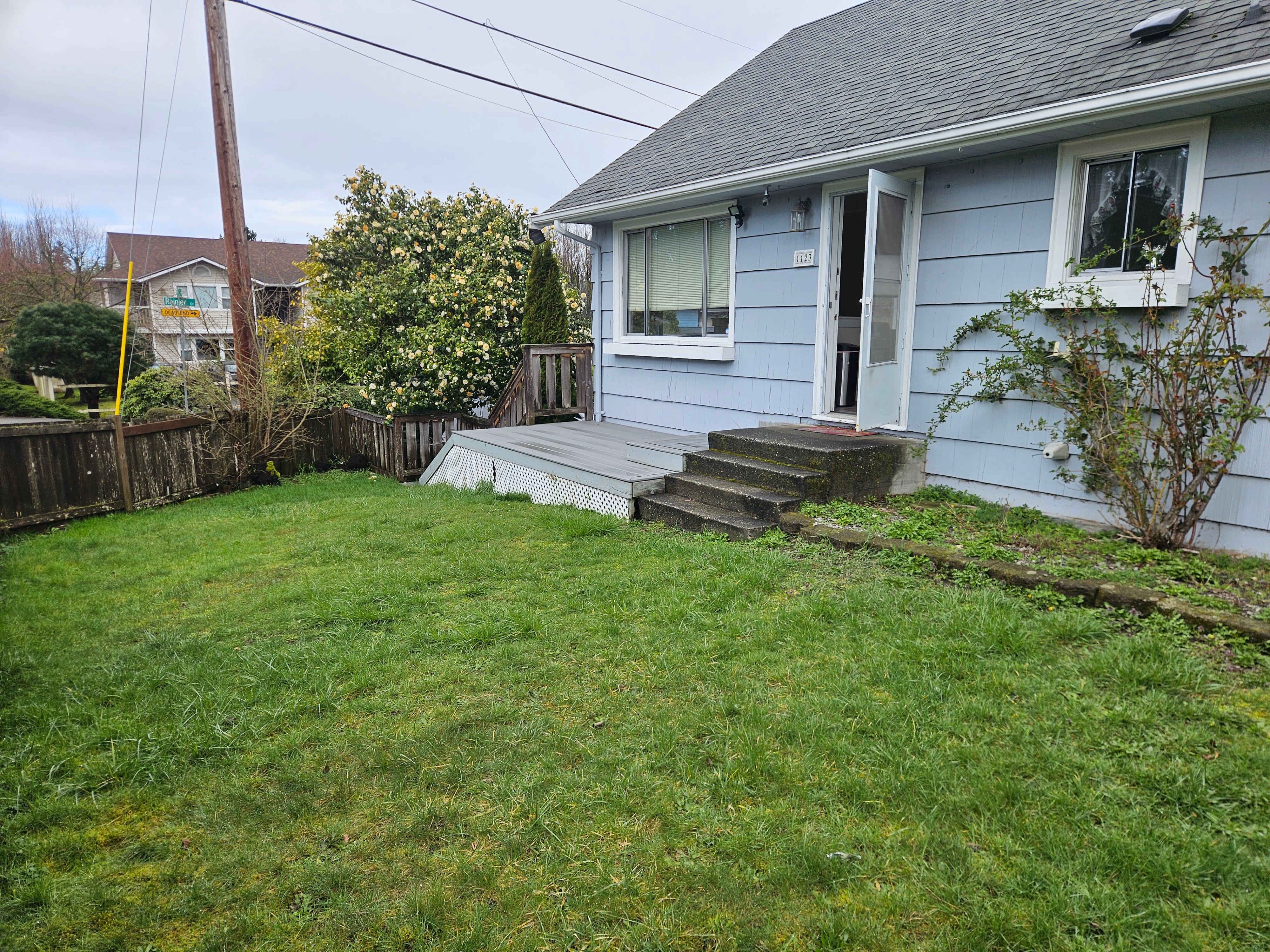 1123 75th St Se – photo 1
