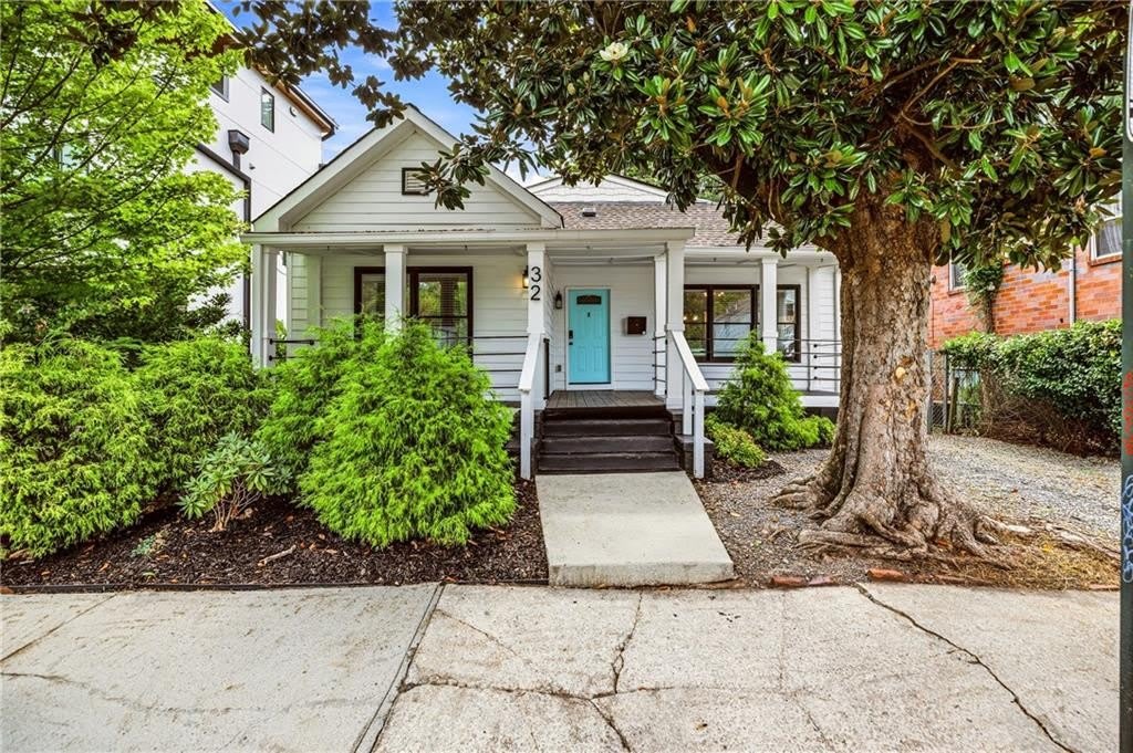 32 Howell Street SE – photo 1