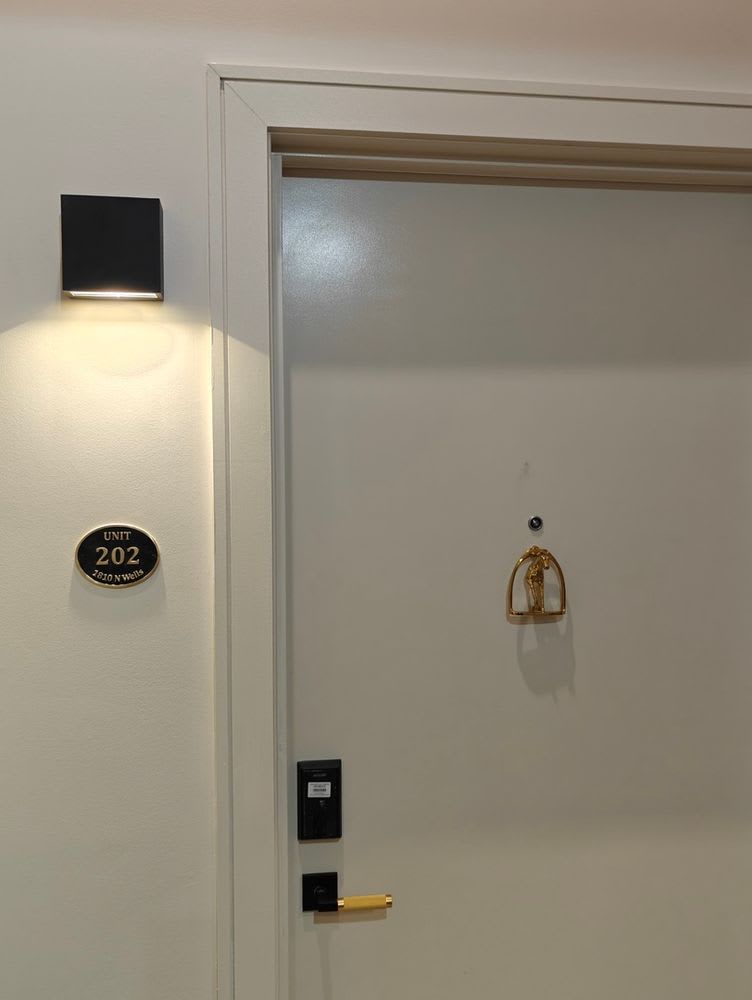 1810 North Wells Street – photo 1