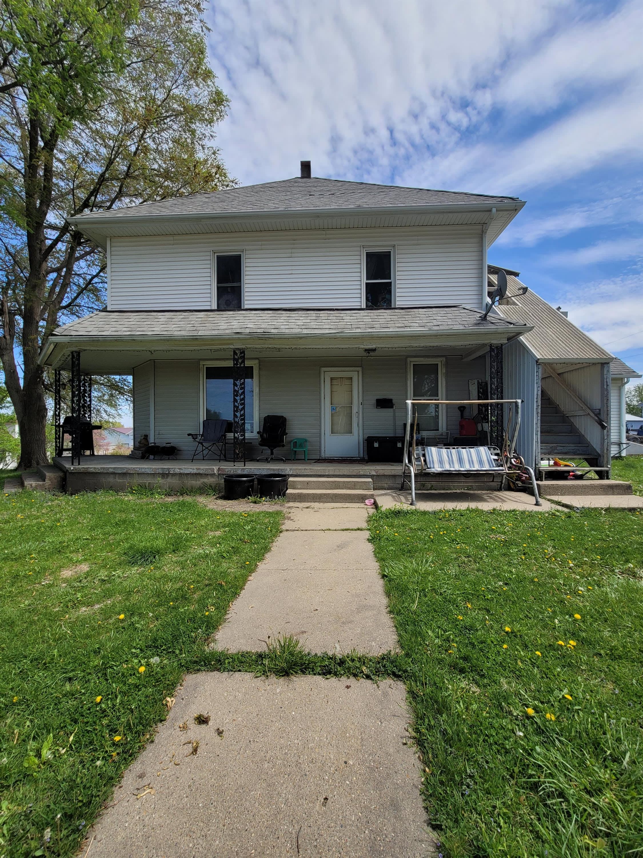 201 Southeast Locust Street