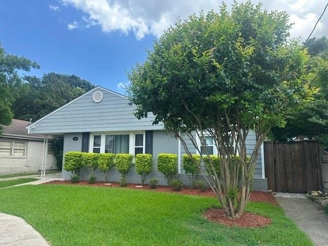 609 MELODY Drive – photo 1 of 12