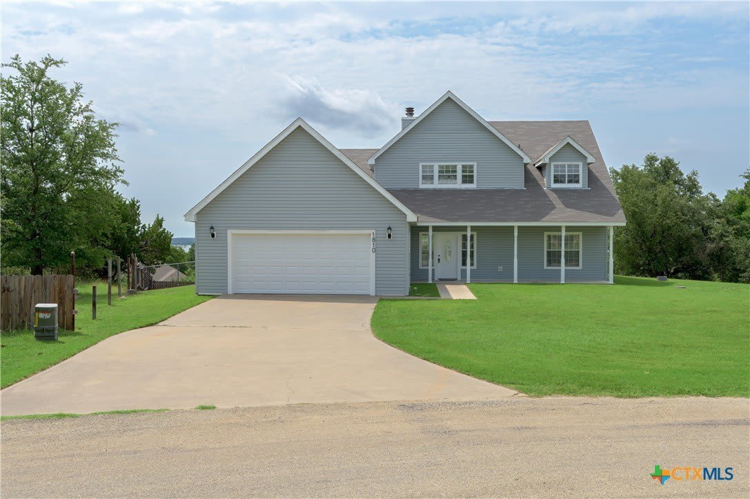 1810 Mesa Oaks Circle – photo 1 of 48