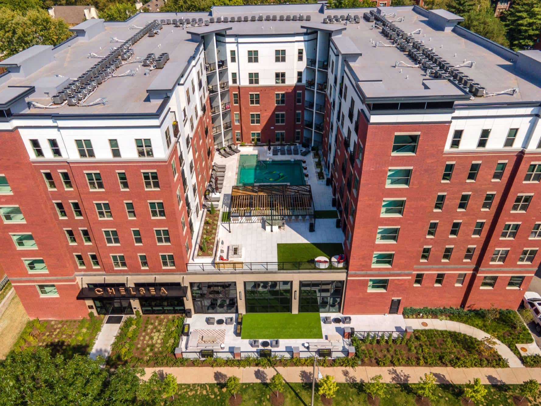 The Chelsea – photo 1