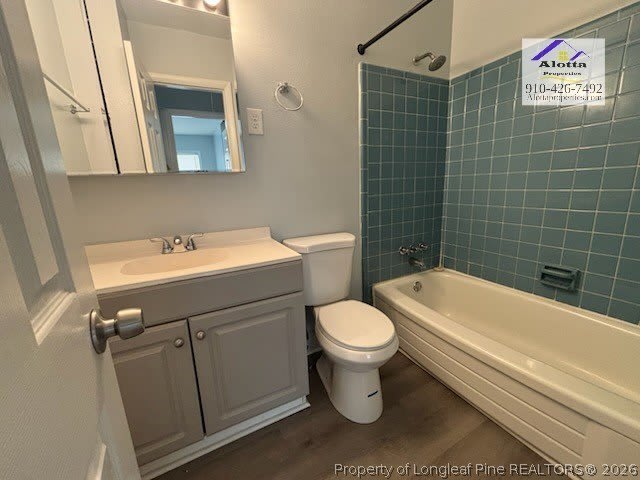 4430 Wellington Drive – photo 1