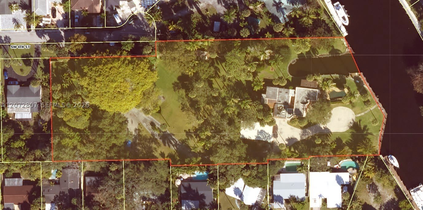 1500 SW 4th St – photo 1