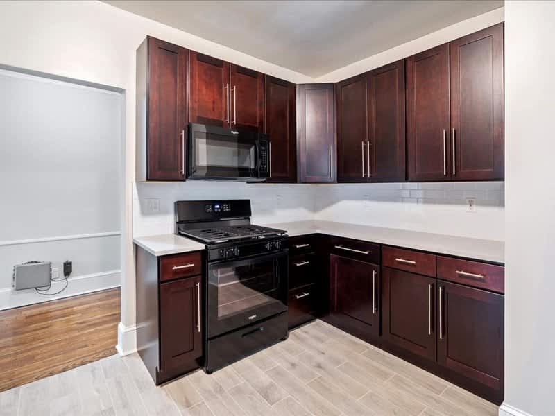 625 Elm Street – photo 1 of 18