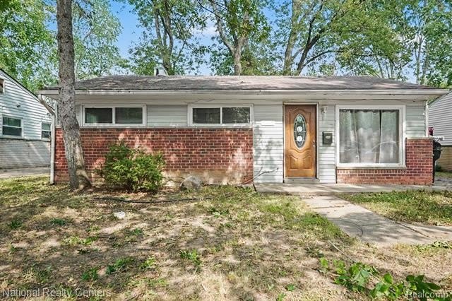28148 Fairfax Street – photo 1 of 14