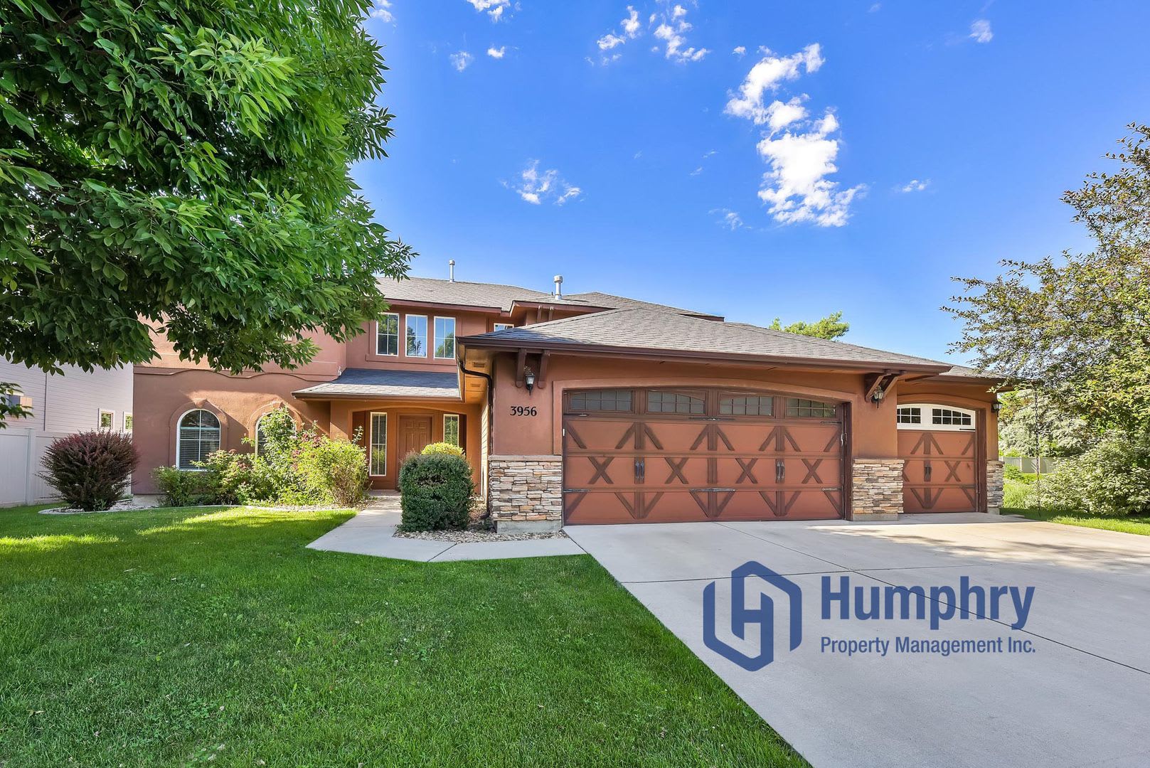 Meridian, 4Bd,3Bth/3Car, 3294Sqft, Beautiful home in Red feather sub – photo 1