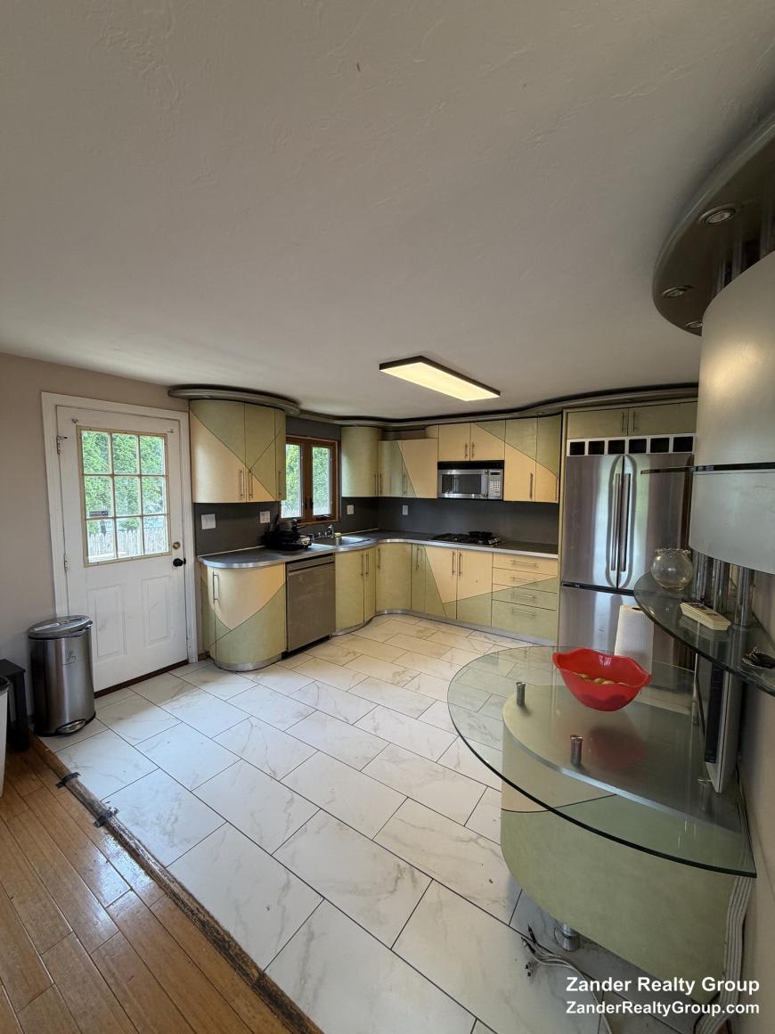 56 Boylston – photo 1 of 71