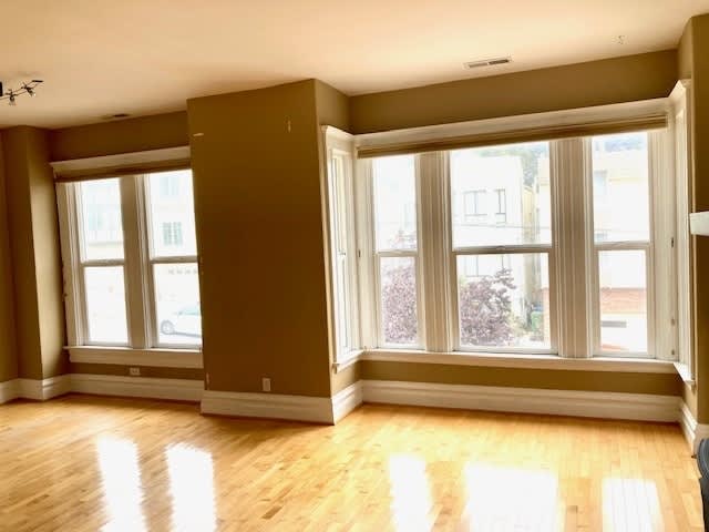 1554 9Th Avenue – photo 1