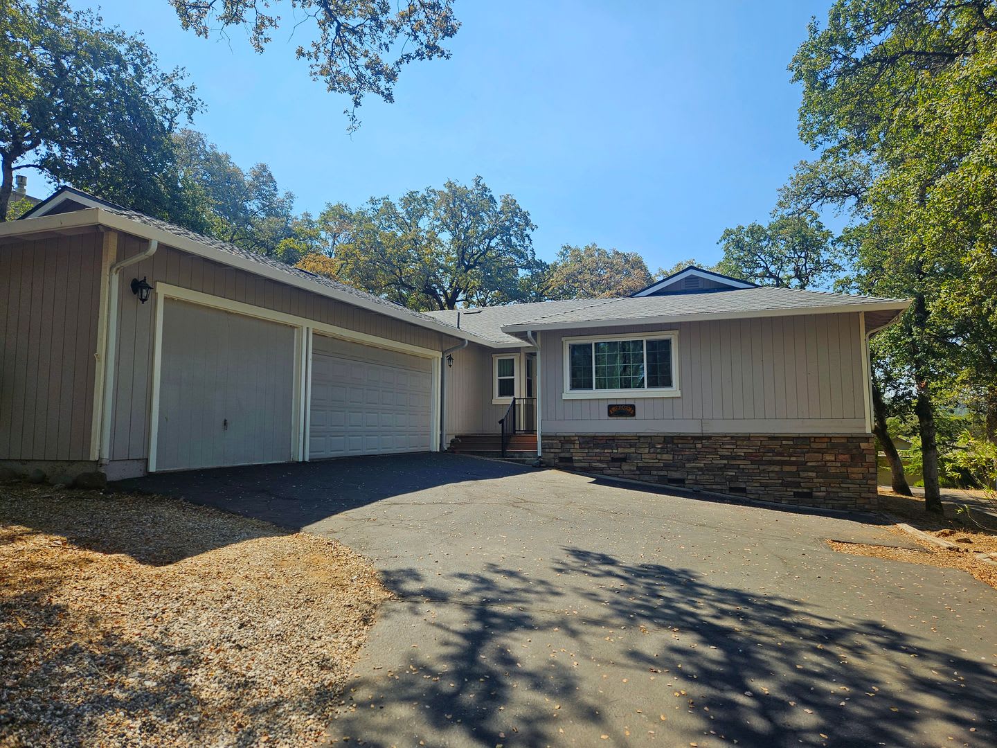 Charming 3-bedroom, 2-bath home in Lake Wild Wood – photo 1 of 16