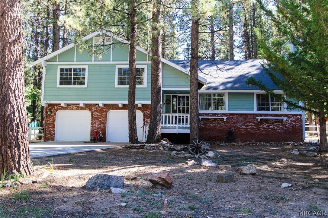 42109 Evergreen Drive – photo 1