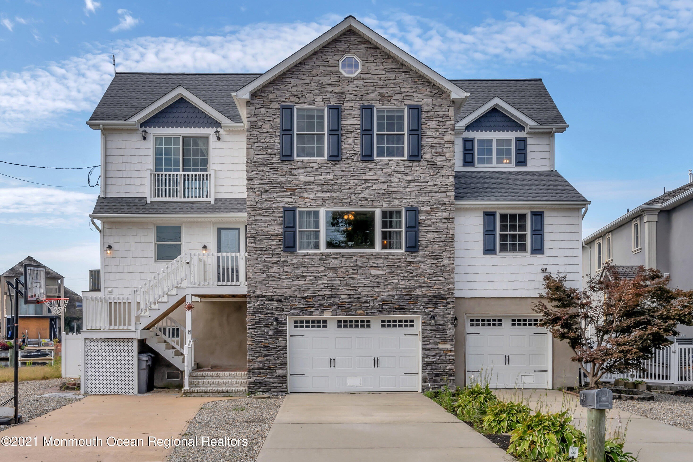 43 Woodhaven Road – photo 1 of 67