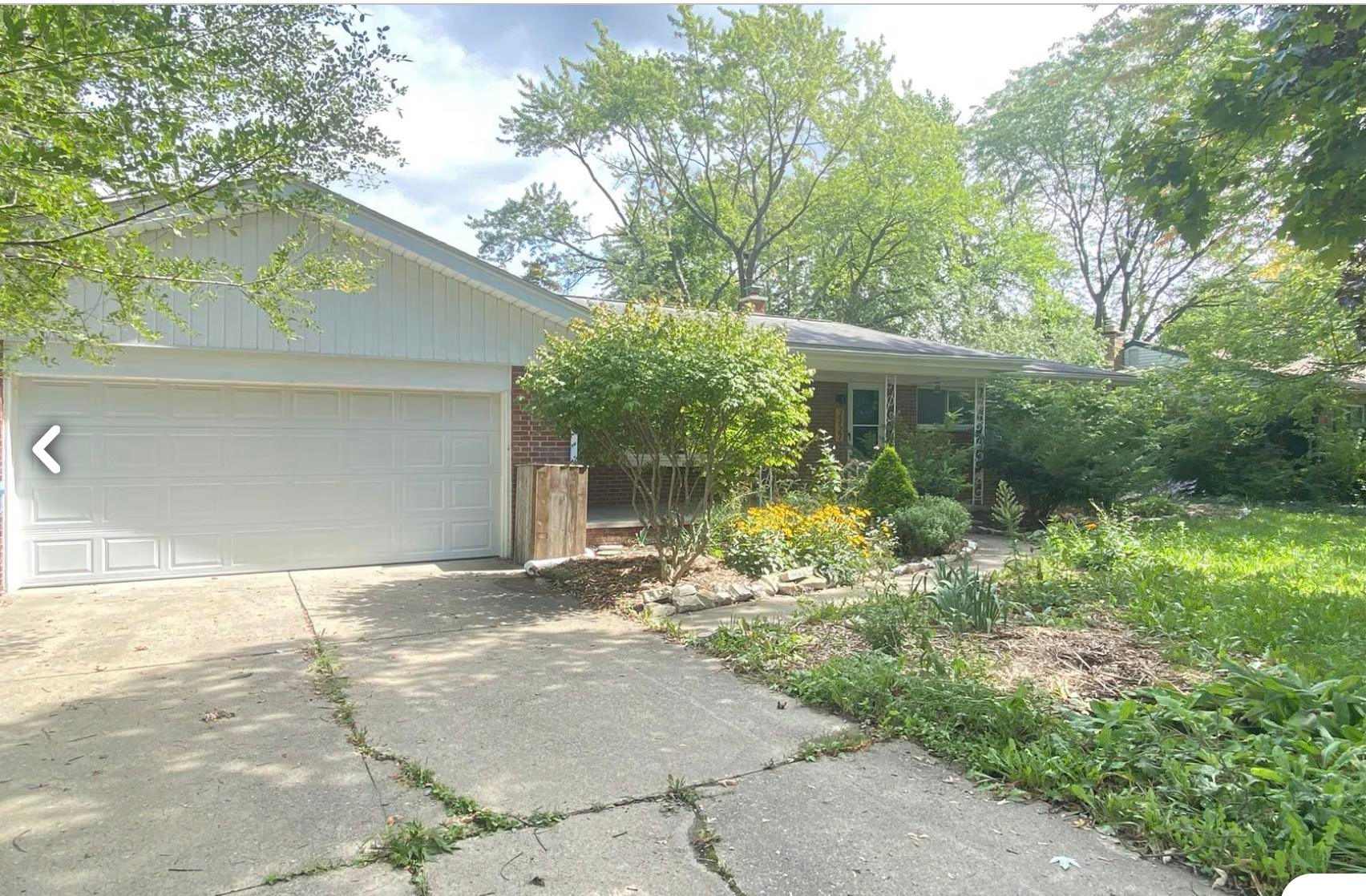 2727 Oakdale Drive – photo 1 of 146