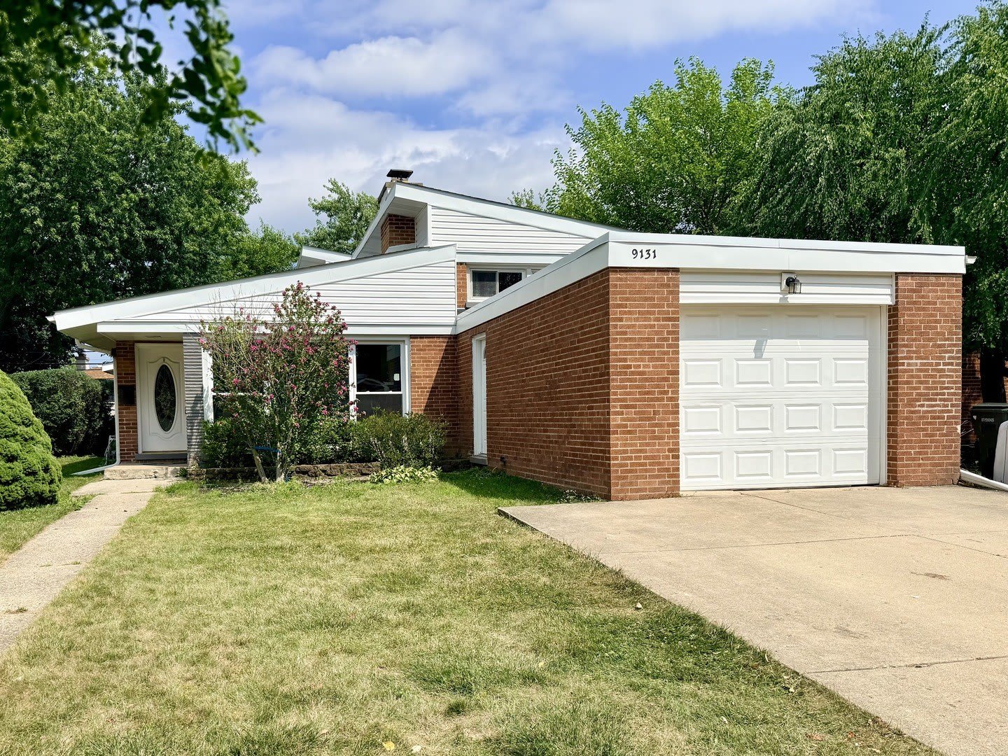 9131 Kilbourn Avenue – photo 1 of 55