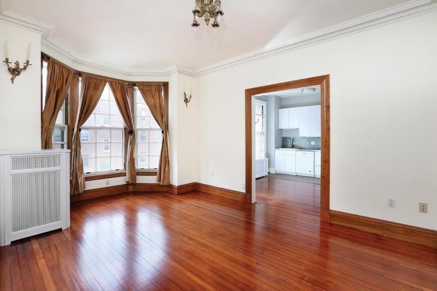 1514 Beacon St. – photo 1