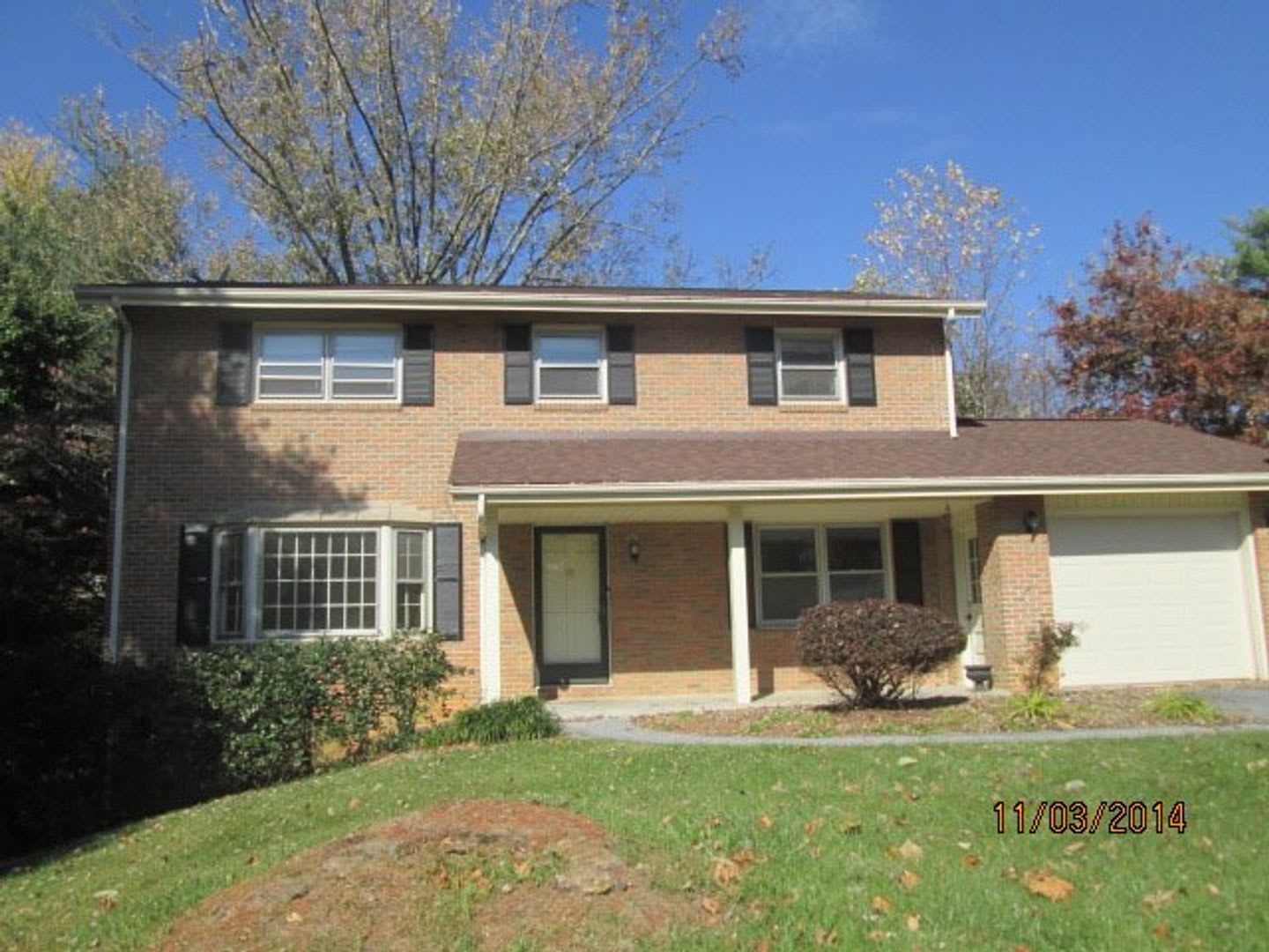 4 Bedroom 2 5 Bath House 1 Car Garage – photo 1