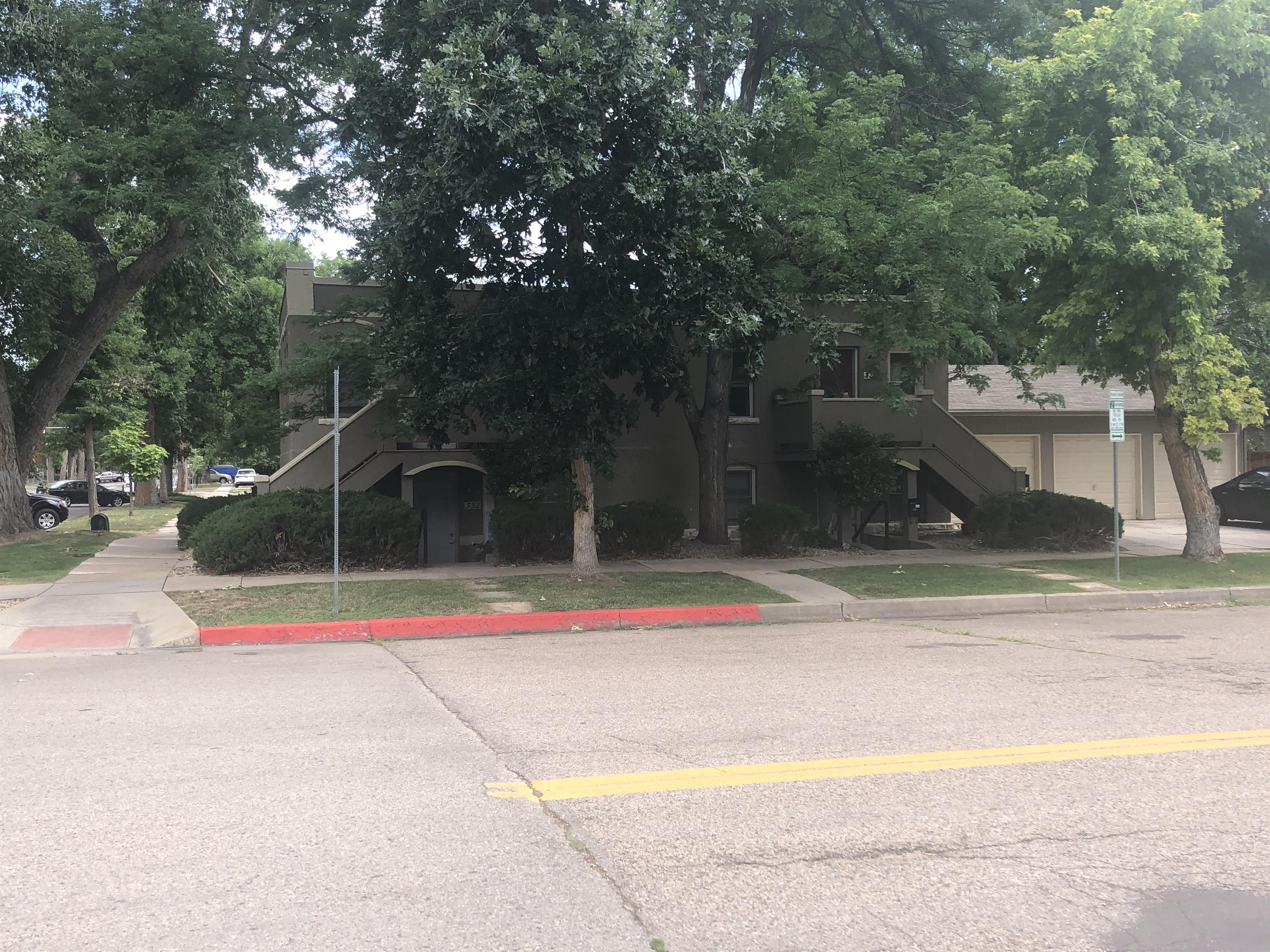 332 West Myrtle Street – photo 1
