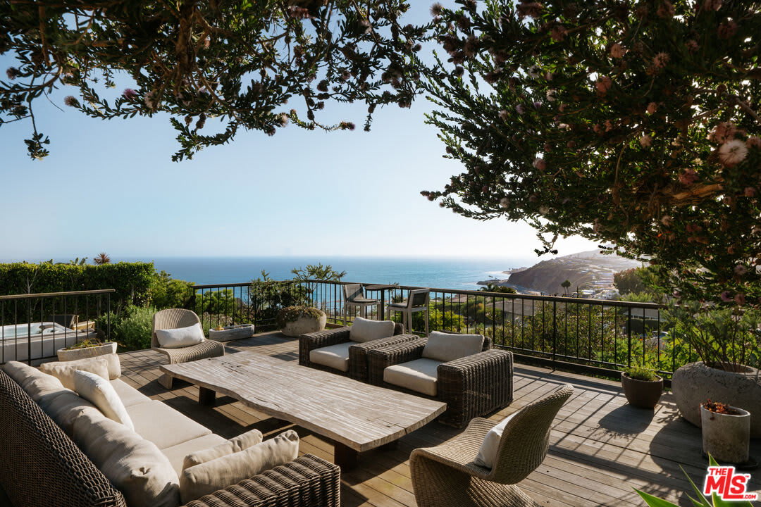 221 Tranquillo Road – photo 1