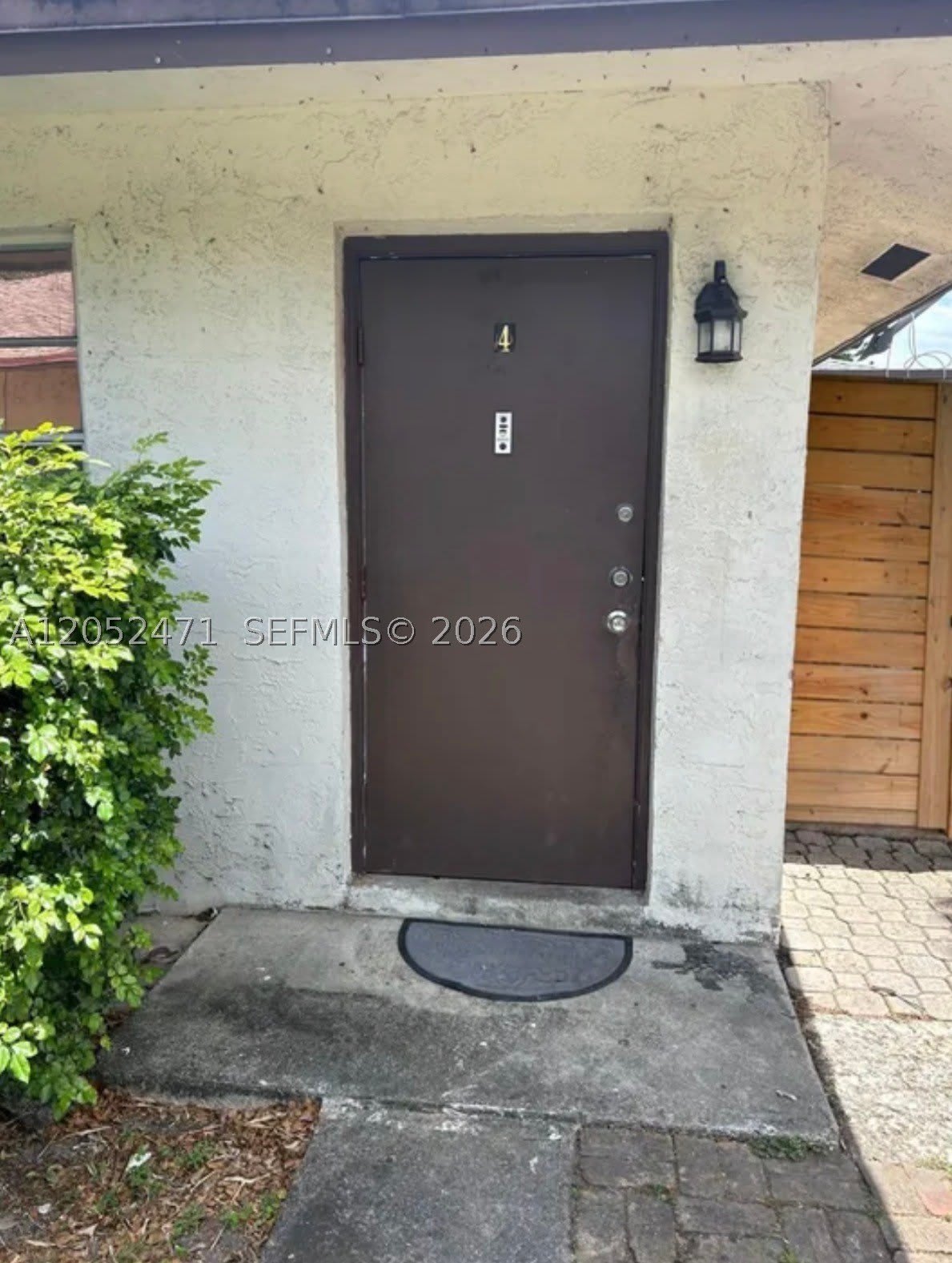 3109 Nw 2Nd Ter – photo 1