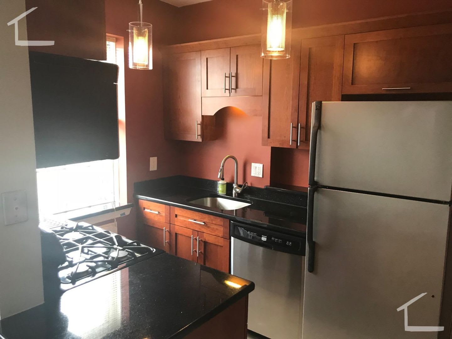 Nice 2 Bed In Brookline – photo 1