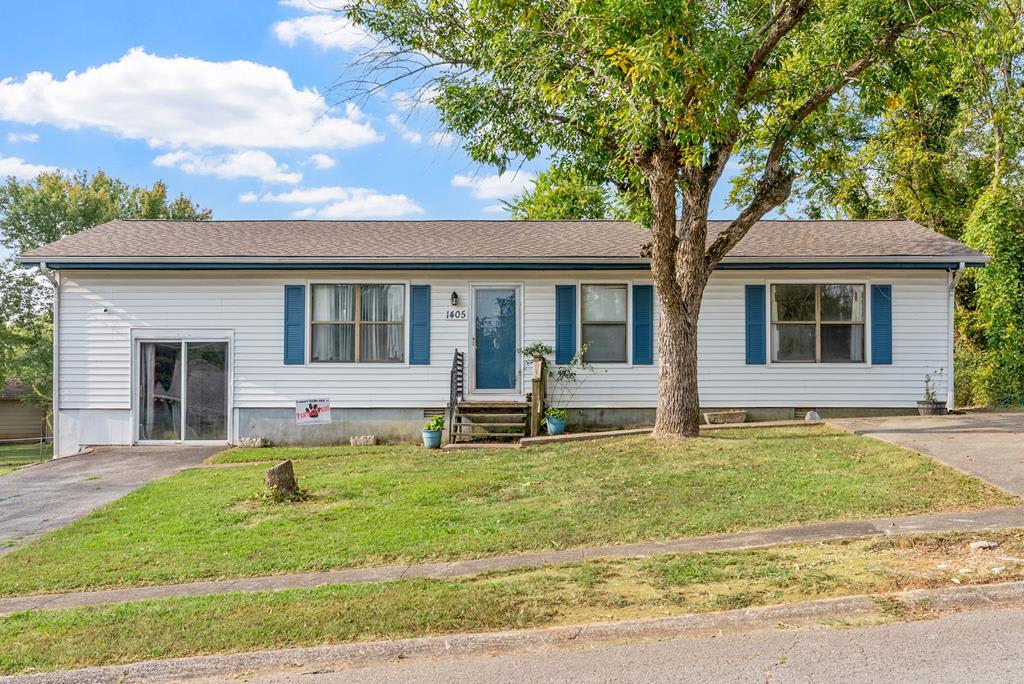 1405 Barberry Place – photo 1