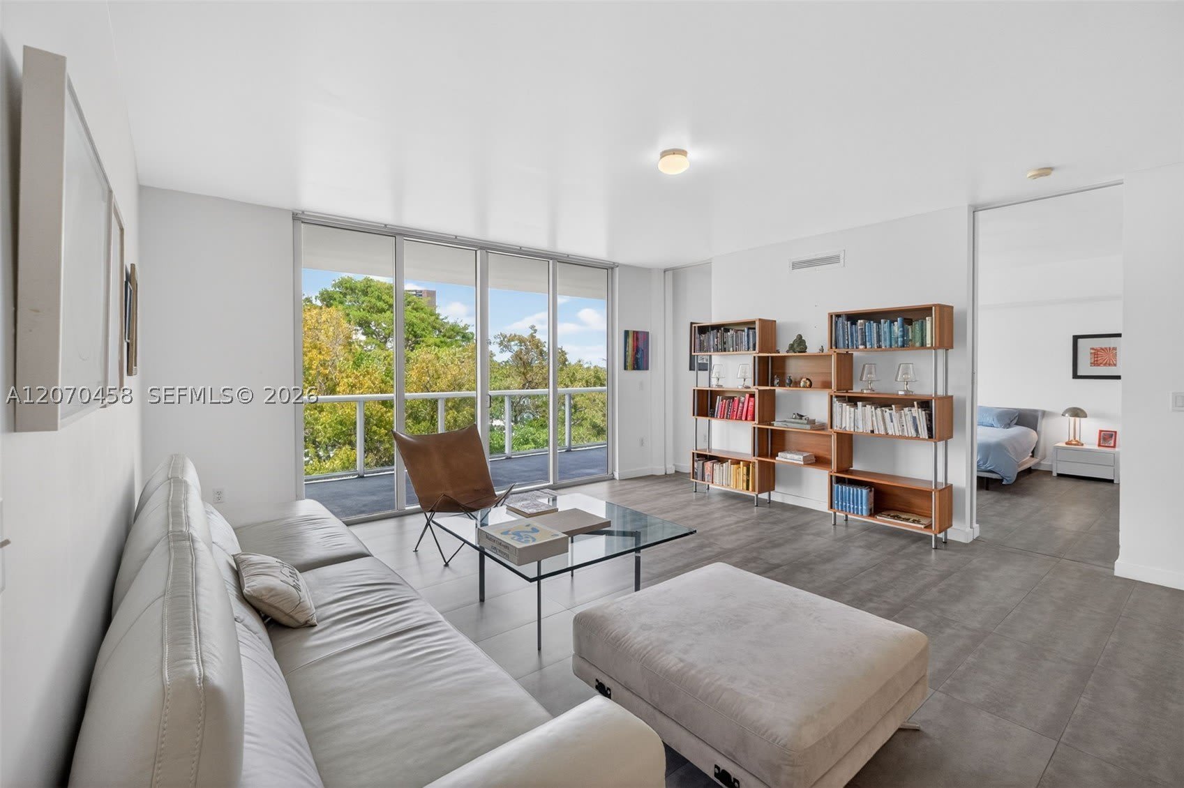 720 NE 62nd St – photo 1