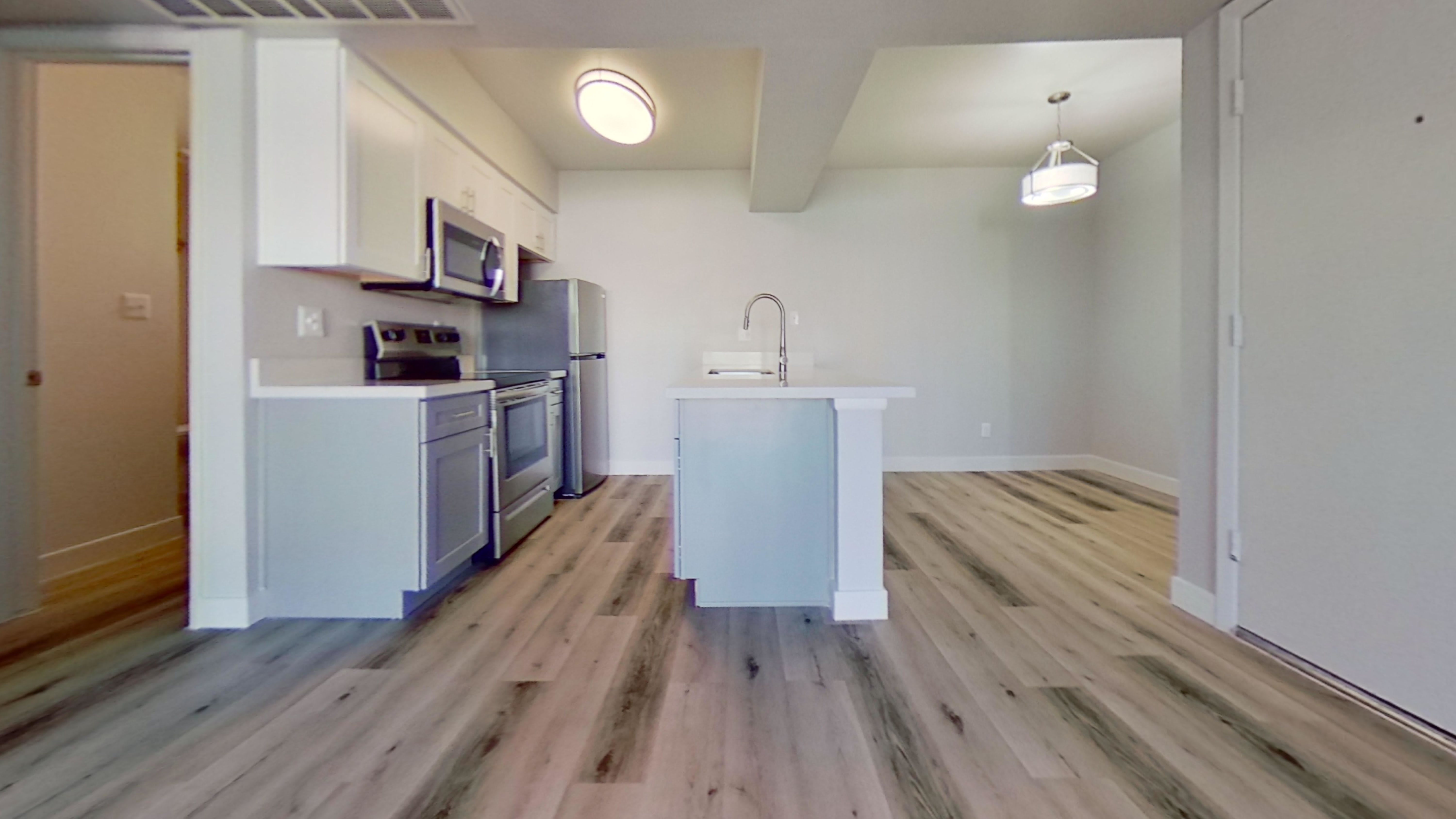The Landry – photo 1