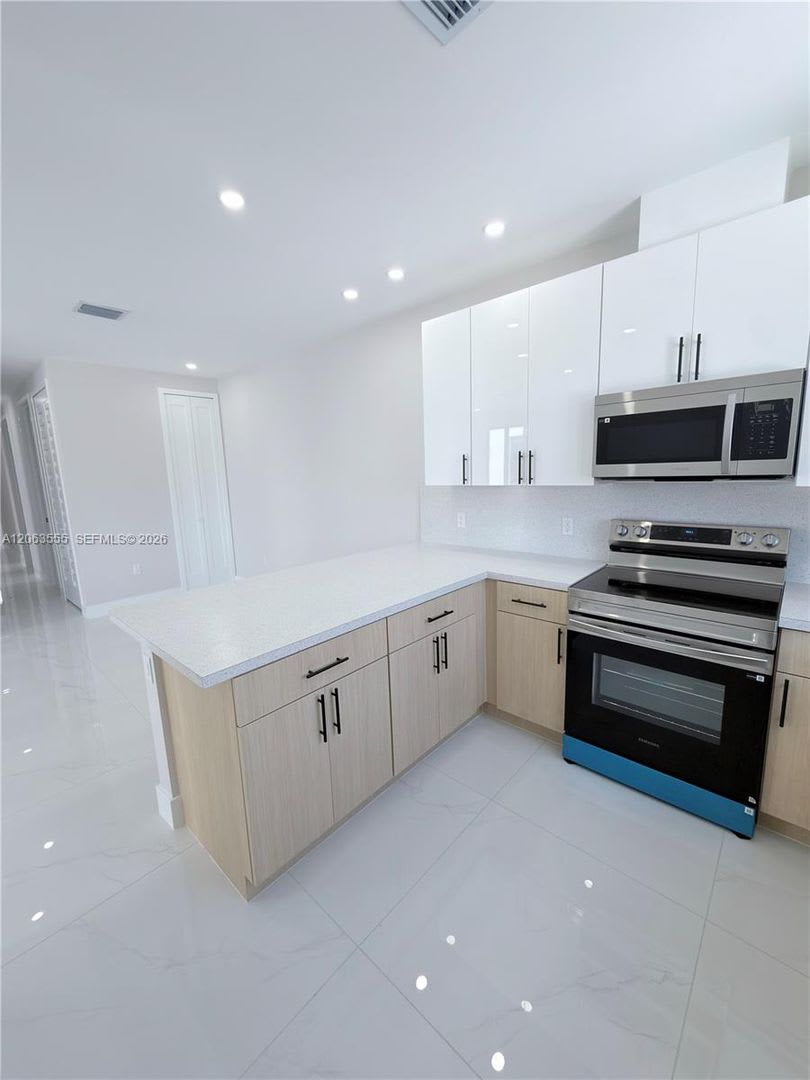 12368 Sw 219Th Street Miami Fl 33170 2850 – photo 1