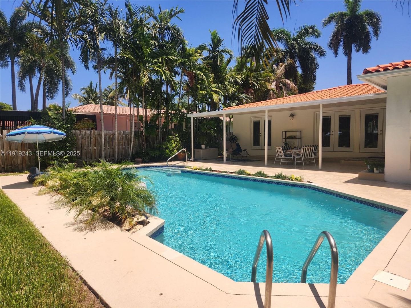1229 Jefferson Street, Hollywood, FL 33019 – photo 1