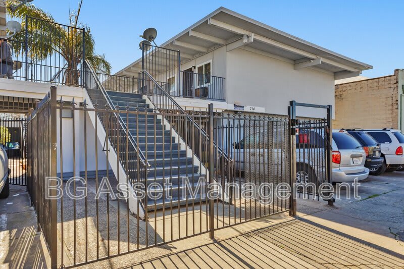 714 Darina Avenue – photo 1