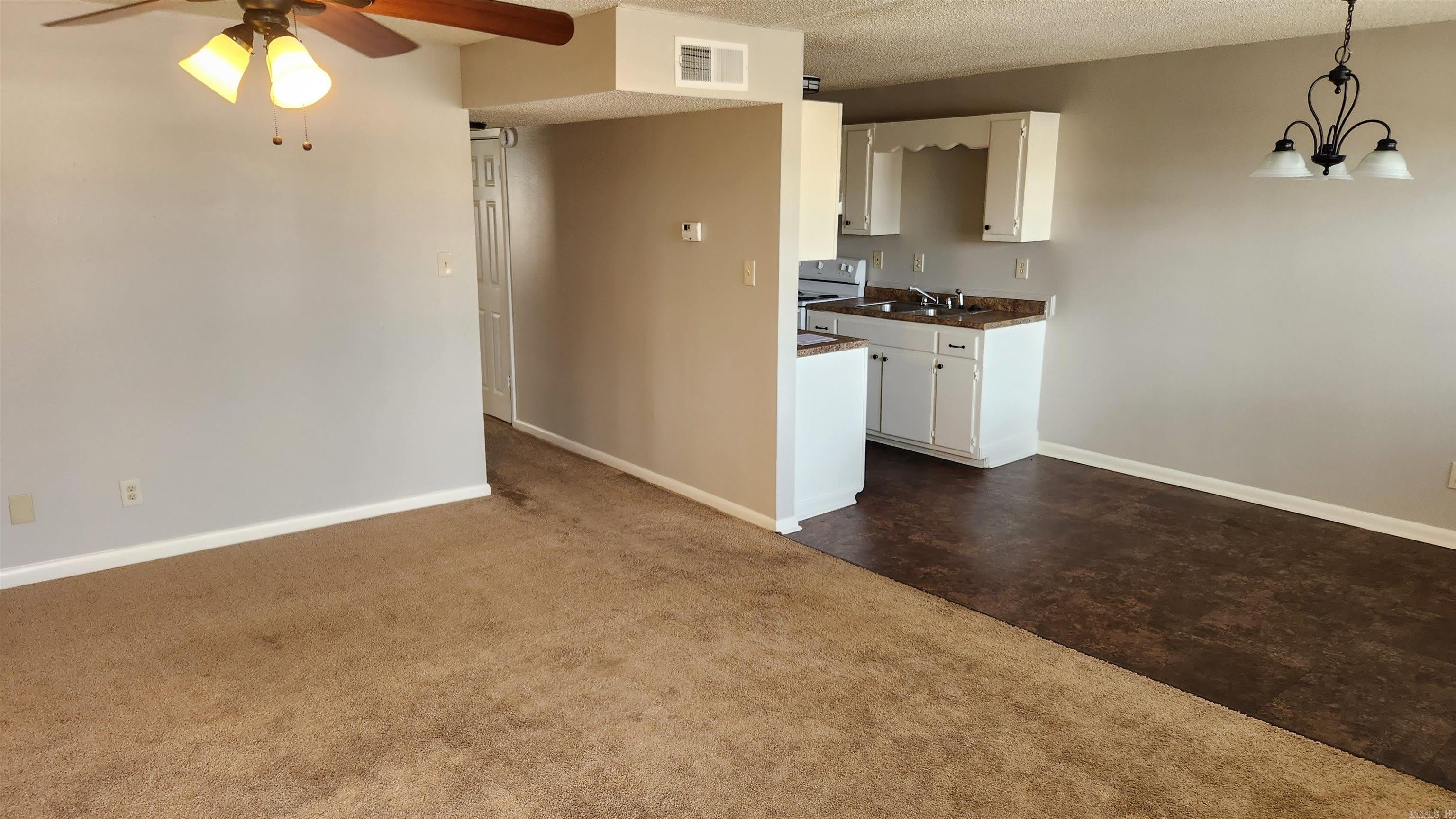 Castle Oaks – photo 1 of 22