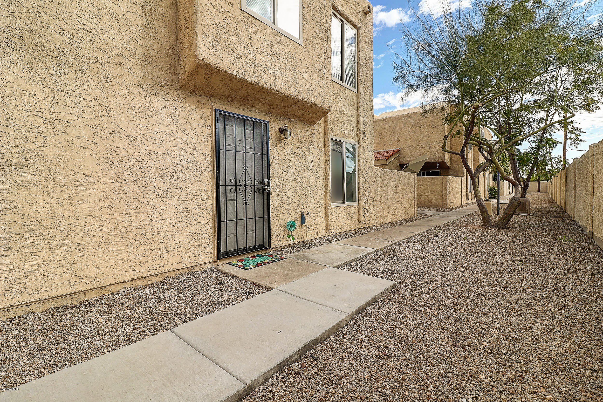 17032 N 16th Drive – photo 1