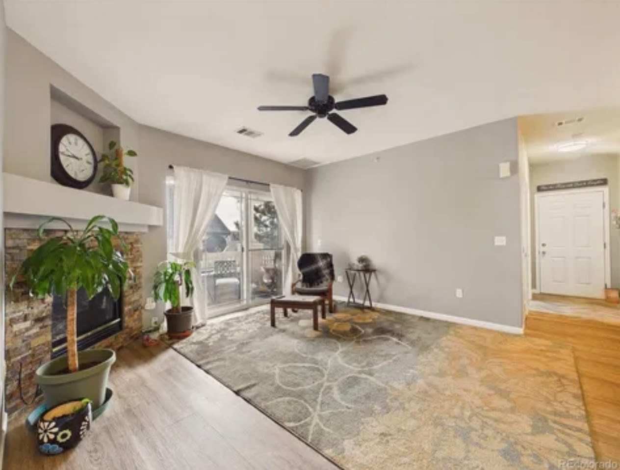 8389 South Independence Circle – photo 1 of 6
